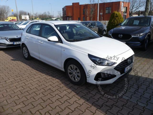 4 - Hyundai i30 1.6 D Classic + 2021r. DW9NW38 UWAGA!! Pojazd znajduje się w firmie AUTO MOTO CENTRUM sp. z o.o. ul. Ostrowska 328 (przy Trasie Katowickiej) 61-312 Poznań