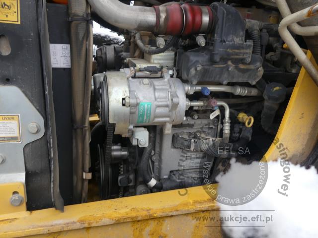 21 - Koparko-ładowarka New Holland B115B 2020r.