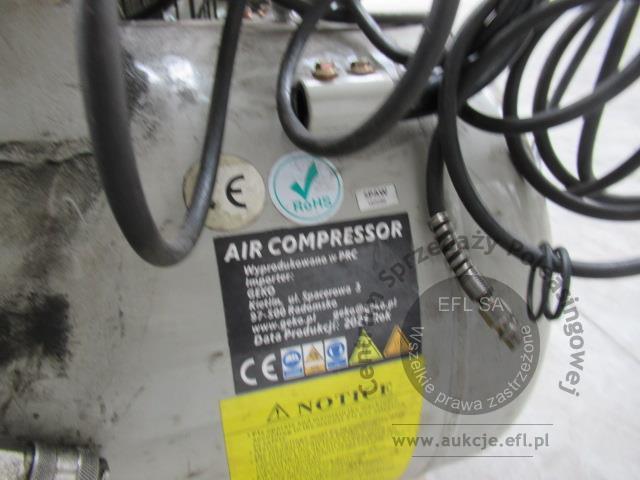 8 - Kompresor olejowy 100 l typ Z - GEKO model Z-0.17