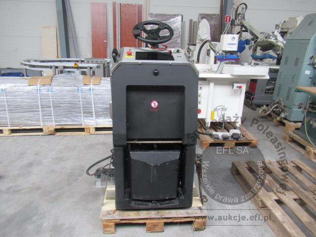 5 - Autonomiczna maszyna czyszcząca ECOBOT SCRUBBER 75