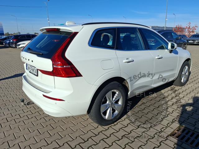 4 - Volvo XC 60 B4 D AWD Momentum 2021r. DW3PW14 Magnice