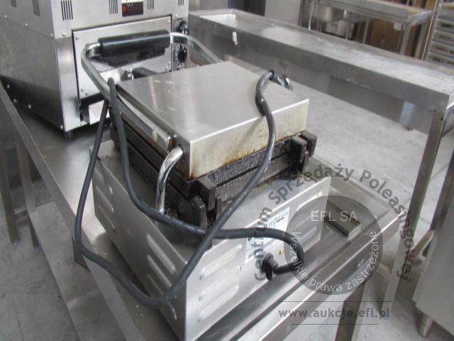 3 - Gofrownica Hendi model 212103
