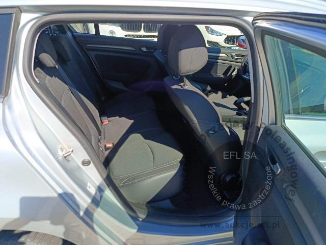 8 - Renault Megane 1.3 TCe FAP Zen 2021r. DW4RM03 Magnice