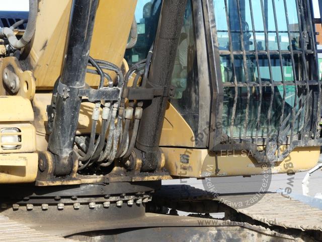 7 - Koparka gąsienicowa Caterpillar  324DLN  2008r.