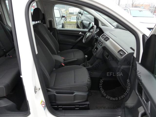 9 - Volkswagen Caddy 2.0 TDI Trendline Kombi 2020r. DW3JP06 Magnice