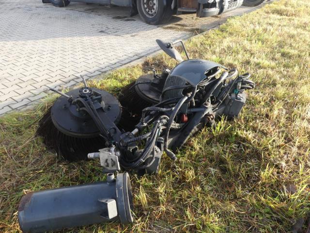 37 - Zamiatarka HAKO CITYMASTER 2000 2016r.