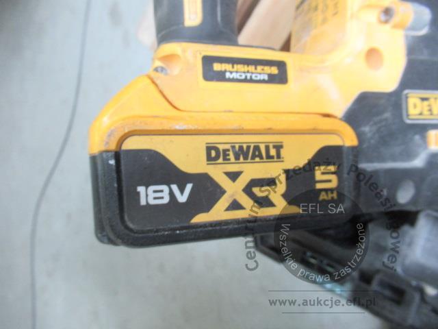 3 - Młotowiertarka DEWALT DCH273