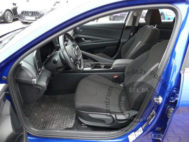 5 - Hyundai Elantra 1.6 Smart CVT Sedan 2023r. DW5WJ19
 Magnice