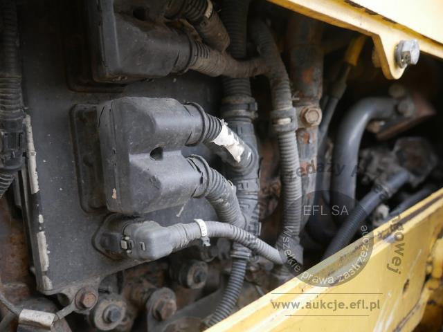 14 - Spycharka gąsienicowa KOMATSU D51PX-22 2010r.