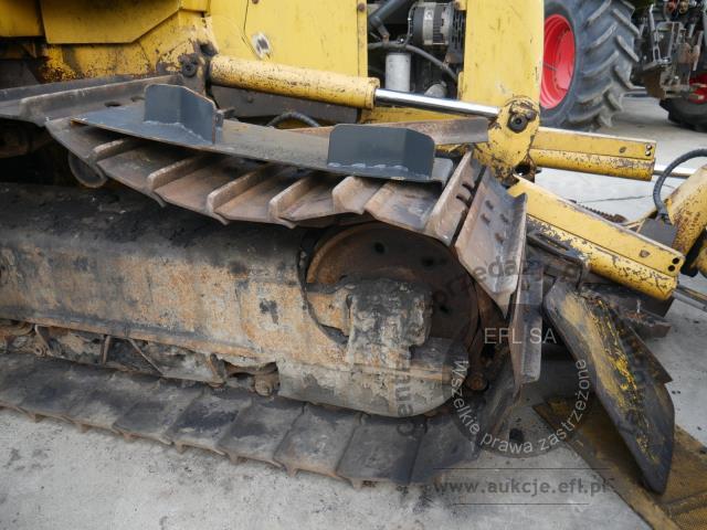 22 - Spycharka gąsienicowa KOMATSU D51PX-22 2010r.