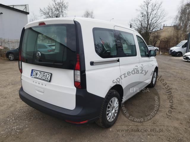 5 - Volkswagen Caddy 2.0 TDI 2022r. DW7UR62  WND3999C Pojazd znajduje się w firmie ARCTOS GROUP sp. z o.o. Al. Krakowska 7, 02-183 Warszawa