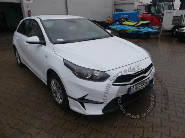 2 - Kia Ceed 1.0 T-GDI S Hatchback 2022r. DW8SK56 UWAGA!! Pojazd znajduje się w lokalizacji: Jawornik 90, Myślenice 32-400