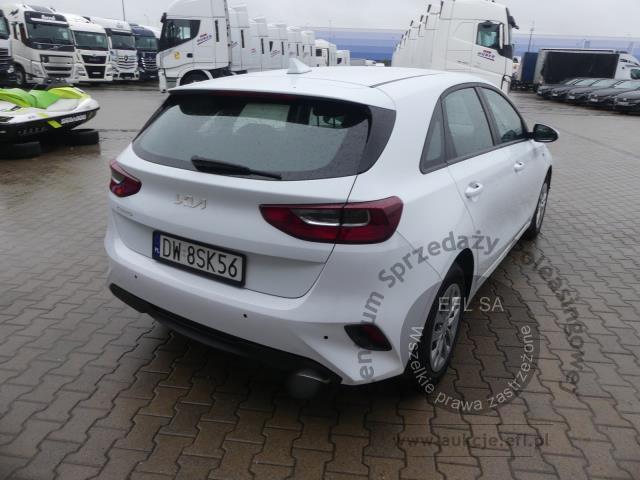 4 - Kia Ceed 1.0 T-GDI S Hatchback 2022r. DW8SK56 UWAGA!! Pojazd znajduje się w lokalizacji: Jawornik 90, Myślenice 32-400