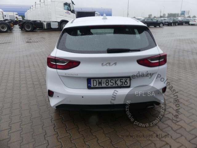 5 - Kia Ceed 1.0 T-GDI S Hatchback 2022r. DW8SK56 UWAGA!! Pojazd znajduje się w lokalizacji: Jawornik 90, Myślenice 32-400