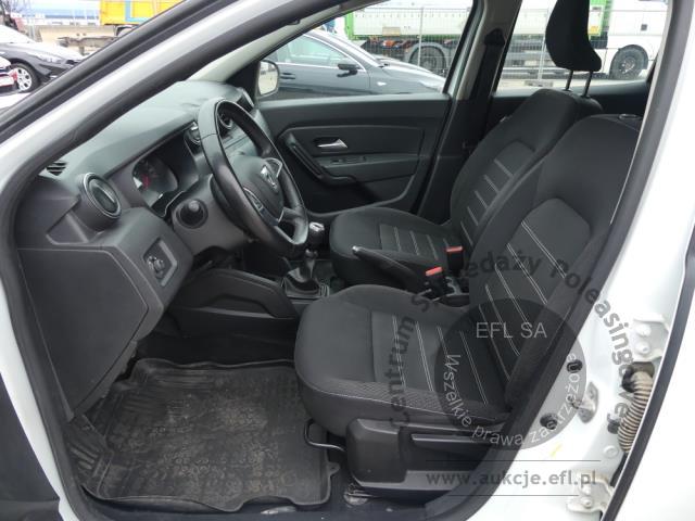 6 - Dacia Duster 1.5 Blue dCi Expression 2022r. DW6VH12 Magnice