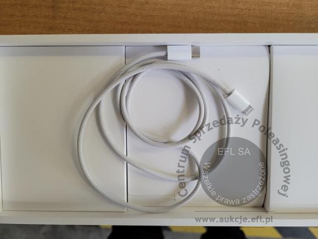 6 - Komputer Apple A2115