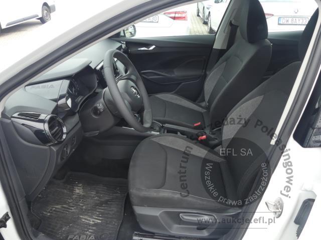 7 - Skoda Fabia 1.0 Active Hatchback 2022r. DW7UK86 Magnice