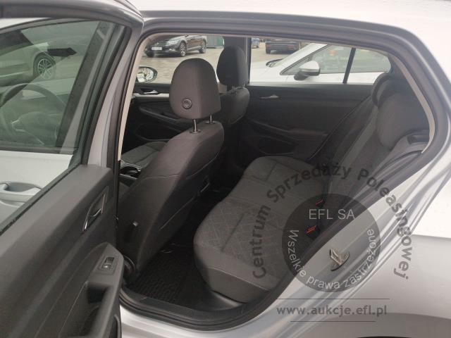 8 - Volkswagen Golf VIII 2.0 TDI Life 2022r. WND9131A UWAGA!! Pojazd znajduje się w firmie AUTO MOTO CENTRUM sp. z o.o. ul. Ostrowska 328 (przy Trasie Katowickiej) 61-312 Poznań